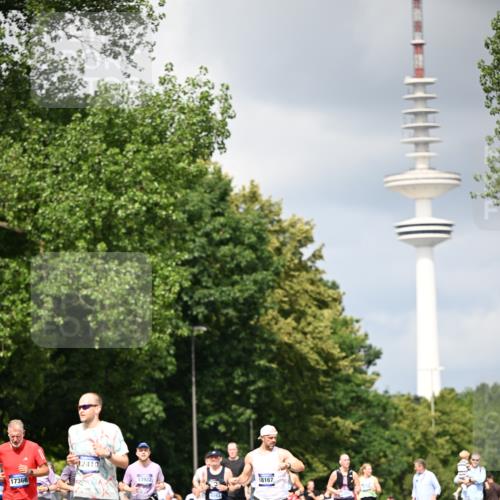 29.06.2025 - hella hamburg halbmarathon Dr. Thomas Lammeyer http://msf.ph/oto/8412656 29.06.2025 10:43:31 Kennedybrücke 1451, 1856, 1883, 2092, 2498, 2524, 2534, 2660, 2893, 3307, 4028, 4410, 4603, 4964, 5735, 6112, 6342, 6343, 6611, 7263, 7341, 7350, 7589, 7684, 7815, 8243, 8367, 8783, 9393, 10315, 10554, 10604, 10696, 11059, 11129, 11313, 11381, 11382 meine-sportfotos.de