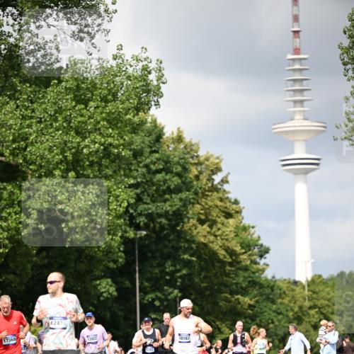 29.06.2025 - hella hamburg halbmarathon Dr. Thomas Lammeyer http://msf.ph/oto/8412670 29.06.2025 10:43:31 Kennedybrücke 1451, 1856, 1883, 2092, 2498, 2524, 2534, 2660, 2893, 3307, 4028, 4410, 4603, 4964, 5735, 6112, 6342, 6343, 6611, 7263, 7341, 7350, 7589, 7684, 7815, 8243, 8367, 8783, 9393, 10315, 10554, 10604, 10696, 11059, 11129, 11313, 11381, 11382 meine-sportfotos.de