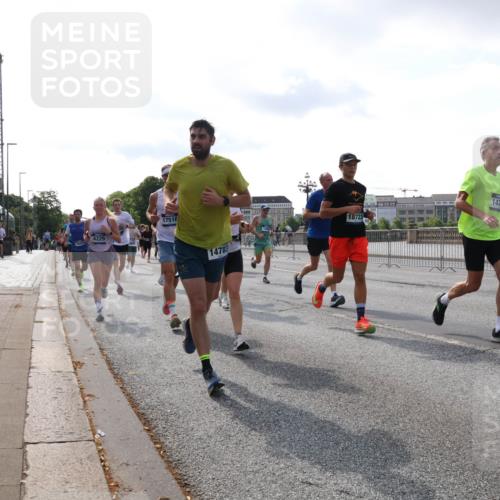 29.06.2025 - hella hamburg halbmarathon Lena Gebhardt http://msf.ph/oto/8412702 29.06.2025 09:50:32 Lombardsbrücke 4229, 17516, 14783, 18723, 1479, 135, 1209, 1358, 1615, 1675, 1688, 1697, 1700, 1803, 1882, 2415, 2568, 2675, 2719, 2826, 3332, 3626, 4205, 4229, 4380, 4398, 4823, 4893, 5248, 5409, 5436, 5472, 5508, 5745, 5752, 5791, 5803, 5916, 6080, 6458, 6529, 6649, 6686, 6687, 6704, 7026, 7774, 8450, 8958, 9017, 9116, 9294, 9302, 9365, 9711, 10064, 10218, 10783, 10894, 10922, 11281, 11284, 11305, 11379, 11767, 12292, 12540, 12554, 12895, 13725 meine-sportfotos.de