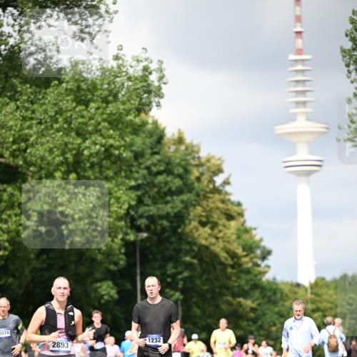 29.06.2025 - hella hamburg halbmarathon Dr. Thomas Lammeyer http://msf.ph/oto/8412974 29.06.2025 10:43:43 Kennedybrücke 1232, 2092, 2498, 2893, 3353, 4855, 6112, 6321, 6342, 6343, 6611, 7053, 7125, 7263, 7501, 7684, 7815, 8243, 8367, 8457, 8783, 9393, 9708, 10001, 10315, 10516, 10554, 10604, 10696, 10888, 11313, 11381, 11382 meine-sportfotos.de