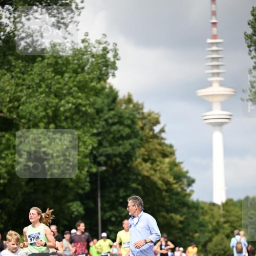 29.06.2025 - hella hamburg halbmarathon Dr. Thomas Lammeyer http://msf.ph/oto/8413161 29.06.2025 10:43:48 Kennedybrücke 1232, 2498, 2893, 3353, 3727, 4523, 4659, 4855, 6321, 6342, 6343, 6611, 6698, 7053, 7125, 7263, 7501, 7684, 8243, 8367, 8457, 8783, 9393, 9455, 9708, 10001, 10315, 10516, 10554, 10888, 10901, 11313, 11381, 11382 meine-sportfotos.de