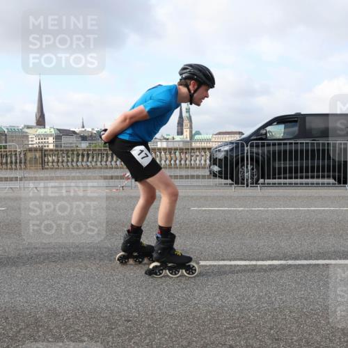 29.06.2025 - hella hamburg halbmarathon Lena Gebhardt http://msf.ph/oto/8413168 29.06.2025 08:55:44 Lombardsbrücke 17 meine-sportfotos.de