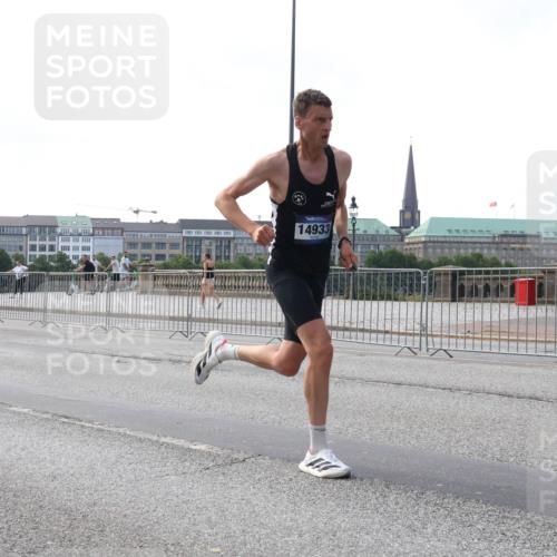29.06.2025 - hella hamburg halbmarathon Lena Gebhardt http://msf.ph/oto/8413170 29.06.2025 09:39:50 Lombardsbrücke 55, 14933, 51, 53, 2144, 2659, 3720, 4524, 6380, 6699, 11342, 11678, 13016, 14717, 14932, 14933, 15166, 16120, 16548, 17402, 18694, 18848, 19072, 19108 meine-sportfotos.de