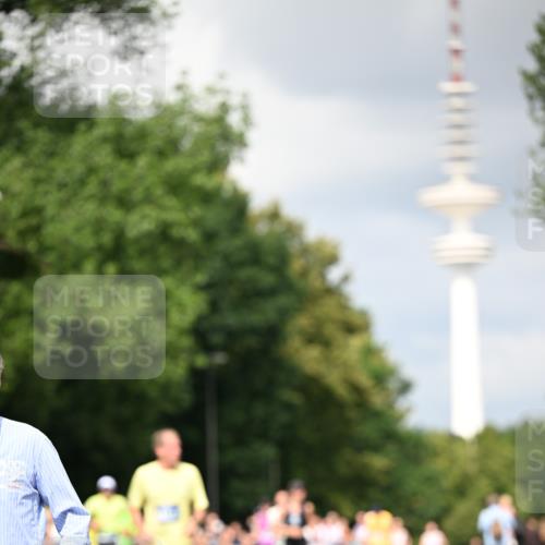 29.06.2025 - hella hamburg halbmarathon Dr. Thomas Lammeyer http://msf.ph/oto/8413332 29.06.2025 10:43:53 Kennedybrücke 1232, 1760, 2893, 3046, 3353, 3727, 4523, 4659, 4855, 6321, 6342, 6343, 6611, 6698, 6739, 7053, 7125, 7501, 7684, 8243, 8367, 8457, 9393, 9455, 9708, 10001, 10512, 10516, 10554, 10714, 10888, 10901, 11381, 11382 meine-sportfotos.de