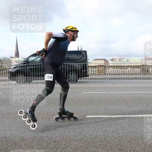 29.06.2025 - hella hamburg halbmarathon Lena Gebhardt http://msf.ph/oto/8413357 29.06.2025 08:55:44 Lombardsbrücke 284 meine-sportfotos.de