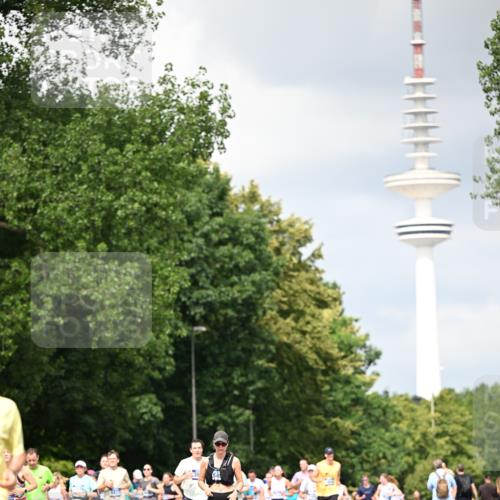 29.06.2025 - hella hamburg halbmarathon Dr. Thomas Lammeyer http://msf.ph/oto/8413380 29.06.2025 10:43:56 Kennedybrücke 1232, 1760, 2313, 2893, 3046, 3353, 3727, 4523, 4659, 4855, 6321, 6427, 6611, 6698, 6739, 7053, 7125, 7501, 8243, 8367, 8457, 9393, 9455, 9708, 9777, 10001, 10512, 10516, 10554, 10714, 10888, 10901, 11175 meine-sportfotos.de