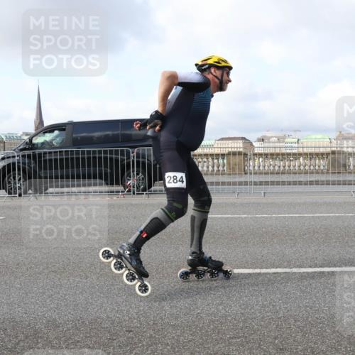 29.06.2025 - hella hamburg halbmarathon Lena Gebhardt http://msf.ph/oto/8413384 29.06.2025 08:55:44 Lombardsbrücke 284 meine-sportfotos.de