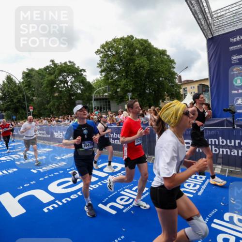 29.06.2025 - hella hamburg halbmarathon Zöllner http://msf.ph/oto/8413409 29.06.2025 10:47:39 Ziel 1070, 1320, 1696, 2284, 5889, 6009, 7962, 8023, 8234, 8927, 10969, 12870, 13223, 13303, 14618, 14619, 15451, 15479, 18104, 18970, 19181 meine-sportfotos.de