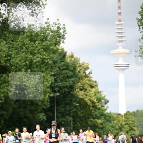 29.06.2025 - hella hamburg halbmarathon Dr. Thomas Lammeyer http://msf.ph/oto/8413451 29.06.2025 10:43:58 Kennedybrücke 1232, 1760, 2313, 2893, 3046, 3353, 3727, 4523, 4659, 4855, 6321, 6427, 6698, 6739, 7045, 7053, 7125, 7501, 8243, 8367, 8457, 9393, 9455, 9708, 9777, 10001, 10441, 10512, 10516, 10554, 10714, 10888, 10901, 11175 meine-sportfotos.de