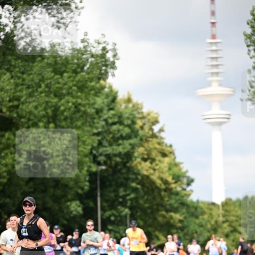 29.06.2025 - hella hamburg halbmarathon Dr. Thomas Lammeyer http://msf.ph/oto/8413541 29.06.2025 10:44:01 Kennedybrücke 1232, 1760, 2313, 2976, 3046, 3353, 3727, 3882, 4173, 4523, 4659, 4752, 4855, 6321, 6427, 6698, 6739, 7045, 7053, 7125, 7501, 7524, 8457, 9455, 9698, 9708, 9777, 10001, 10441, 10512, 10516, 10714, 10888, 10901, 11175 meine-sportfotos.de