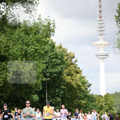 29.06.2025 - hella hamburg halbmarathon Dr. Thomas Lammeyer http://msf.ph/oto/8413611 29.06.2025 10:44:04 Kennedybrücke 1760, 2313, 2976, 3046, 3353, 3727, 3882, 4173, 4523, 4659, 4752, 4855, 6321, 6427, 6698, 6739, 7045, 7053, 7125, 7501, 7524, 8457, 8612, 8865, 8866, 9455, 9698, 9708, 9777, 10441, 10512, 10516, 10626, 10714, 10818, 10888, 10901, 11175 meine-sportfotos.de
