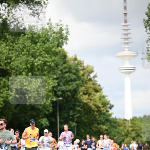 29.06.2025 - hella hamburg halbmarathon Dr. Thomas Lammeyer http://msf.ph/oto/8413690 29.06.2025 10:44:07 Kennedybrücke 1760, 2313, 2976, 3046, 3237, 3353, 3515, 3727, 3882, 3883, 3884, 4173, 4523, 4659, 4752, 4855, 6321, 6427, 6698, 6739, 7045, 7125, 7455, 7501, 7524, 8612, 8865, 8866, 9455, 9698, 9747, 9777, 10441, 10512, 10626, 10714, 10818, 10888, 10901, 11175, 11242 meine-sportfotos.de