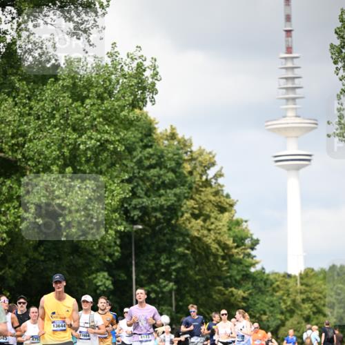 29.06.2025 - hella hamburg halbmarathon Dr. Thomas Lammeyer http://msf.ph/oto/8413722 29.06.2025 10:44:08 Kennedybrücke 1760, 2313, 2976, 3046, 3237, 3353, 3515, 3727, 3882, 3883, 3884, 4173, 4523, 4659, 4752, 4855, 6321, 6427, 6698, 6739, 7045, 7125, 7455, 7456, 7501, 7524, 8612, 8865, 8866, 9455, 9698, 9747, 9777, 10441, 10512, 10626, 10714, 10818, 10888, 10901, 11175, 11242 meine-sportfotos.de