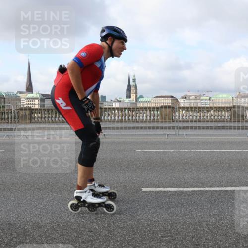 29.06.2025 - hella hamburg halbmarathon Lena Gebhardt http://msf.ph/oto/8413740 29.06.2025 08:55:45 Lombardsbrücke  meine-sportfotos.de