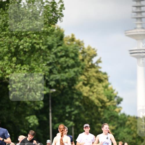 29.06.2025 - hella hamburg halbmarathon Dr. Thomas Lammeyer http://msf.ph/oto/8413934 29.06.2025 10:44:17 Kennedybrücke 1058, 1760, 2019, 2313, 2888, 2976, 3046, 3237, 3515, 3808, 3882, 3883, 3884, 4173, 4523, 4659, 4752, 5229, 5263, 5701, 5876, 5877, 6427, 6698, 6739, 6866, 6876, 7045, 7455, 7456, 7524, 7675, 7850, 7984, 8107, 8391, 8612, 8865, 8866, 9698, 9747, 9777, 10441, 10512, 10626, 10714, 10818, 11175, 11242 meine-sportfotos.de