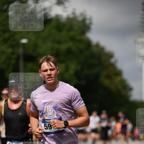 29.06.2025 - hella hamburg halbmarathon Dr. Thomas Lammeyer http://msf.ph/oto/8414517 29.06.2025 10:44:45 Kennedybrücke 1037, 1291, 1586, 1899, 2109, 2254, 2515, 2572, 3432, 3607, 3810, 4271, 4612, 5059, 5263, 5351, 5654, 5701, 5702, 5901, 5975, 6229, 6363, 6673, 6866, 6876, 6920, 7174, 8107, 8739, 8815, 8984, 9187, 9195, 9468, 9495, 9977, 10166, 10474, 10806, 10833, 11244 meine-sportfotos.de