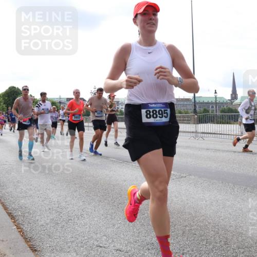29.06.2025 - hella hamburg halbmarathon Lena Gebhardt http://msf.ph/oto/8414874 29.06.2025 10:17:29 Lombardsbrücke 1803, 3802, 3803, 8895, 1015, 1083, 1137, 1204, 1274, 1298, 1348, 1356, 1458, 1477, 1553, 1749, 1795, 2094, 2259, 2305, 2548, 2860, 2908, 3210, 3292, 3464, 3466, 3622, 3802, 3803, 4194, 4218, 4852, 5002, 5023, 5390, 5929, 5930, 5995, 6126, 6128, 6254, 6336, 6352, 6520, 6522, 6786, 7011, 7258, 7291, 7345, 7410, 7413, 7445, 7566, 7647, 7844, 7945, 8144, 8210, 8253, 8309, 8351, 8433, 8558, 8895, 8983, 9152, 9259, 9400, 9848 meine-sportfotos.de