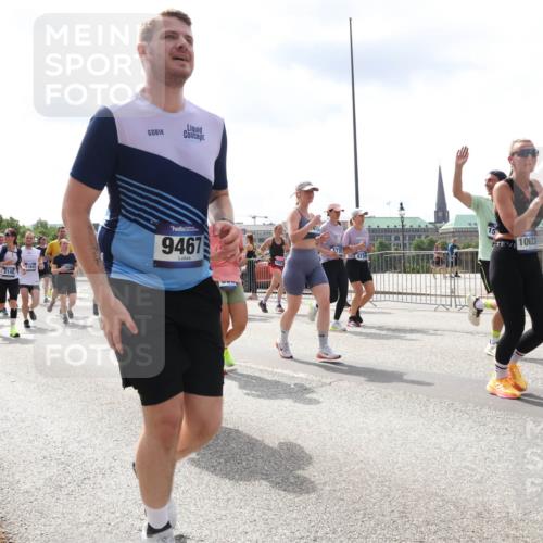 29.06.2025 - hella hamburg halbmarathon Lena Gebhardt http://msf.ph/oto/8414951 29.06.2025 10:42:12 Lombardsbrücke 2145, 11841, 9467, 10623, 1039, 1150, 1360, 1624, 1648, 1712, 1752, 1929, 1957, 2069, 2145, 2523, 2974, 3276, 3326, 3459, 3460, 3568, 3605, 4329, 4353, 4735, 4736, 4885, 4891, 4892, 5403, 5419, 5432, 5671, 5810, 6136, 6137, 6153, 6320, 6430, 6436, 6618, 6828, 6837, 6846, 6917, 7040, 7260, 7357, 7477, 7557, 7666, 7955, 8014, 8300, 8301, 8443, 8459, 8525, 8526, 8712, 8816, 8897, 8908, 9008, 9223, 9370, 9467, 9588, 9980, 10027, 10532, 10623 meine-sportfotos.de