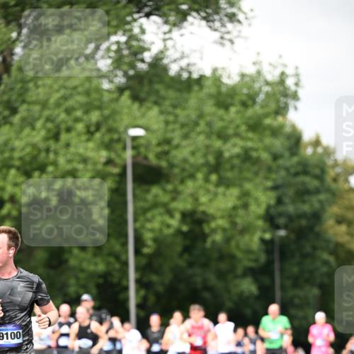 29.06.2025 - hella hamburg halbmarathon Dr. Thomas Lammeyer http://msf.ph/oto/8414979 29.06.2025 10:45:04 Kennedybrücke 1018, 1037, 1075, 1323, 2042, 2299, 3293, 3306, 3432, 3810, 4612, 4906, 5059, 5351, 5753, 6076, 6098, 6163, 6229, 6363, 6806, 7108, 7956, 8378, 8429, 8430, 8739, 8815, 9195, 9237, 9946, 9962, 10166, 10474, 10920, 10940, 11053, 11176 meine-sportfotos.de