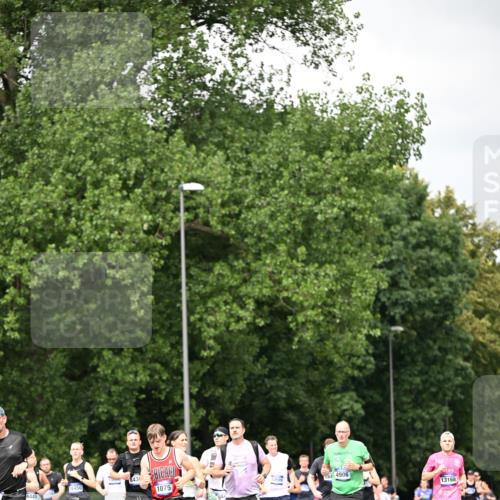 29.06.2025 - hella hamburg halbmarathon Dr. Thomas Lammeyer http://msf.ph/oto/8415035 29.06.2025 10:45:07 Kennedybrücke 1018, 1037, 1075, 1323, 2042, 2299, 3293, 3306, 3432, 3810, 4612, 4906, 5059, 5351, 5753, 6076, 6098, 6163, 6229, 6806, 7108, 7585, 7956, 8378, 8429, 8430, 8739, 9195, 9237, 9946, 9962, 10166, 10474, 10920, 10940, 11053, 11176 meine-sportfotos.de