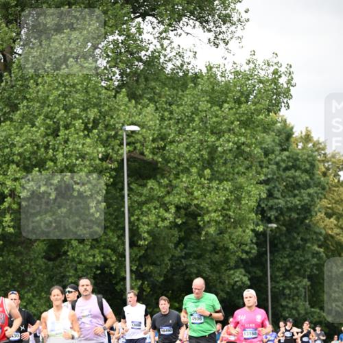 29.06.2025 - hella hamburg halbmarathon Dr. Thomas Lammeyer http://msf.ph/oto/8415101 29.06.2025 10:45:10 Kennedybrücke 1018, 1037, 1075, 1323, 2042, 2299, 3293, 3306, 3432, 3810, 4612, 4906, 5059, 5351, 5753, 6076, 6098, 6163, 6229, 6806, 7108, 7585, 7956, 8378, 8429, 8430, 8878, 9237, 9946, 9962, 10166, 10920, 10940, 11053, 11176 meine-sportfotos.de
