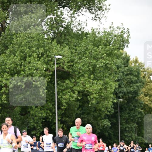 29.06.2025 - hella hamburg halbmarathon Dr. Thomas Lammeyer http://msf.ph/oto/8415130 29.06.2025 10:45:11 Kennedybrücke 1018, 1037, 1075, 1323, 2042, 2299, 3293, 3306, 3432, 3810, 4612, 4906, 5059, 5351, 5753, 6076, 6098, 6163, 6229, 6806, 7108, 7585, 7956, 8378, 8429, 8430, 8878, 9237, 9946, 9962, 10166, 10920, 10940, 11053, 11176 meine-sportfotos.de