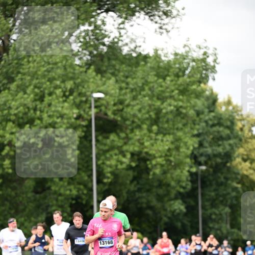 29.06.2025 - hella hamburg halbmarathon Dr. Thomas Lammeyer http://msf.ph/oto/8415173 29.06.2025 10:45:12 Kennedybrücke 1018, 1037, 1075, 1323, 2042, 2299, 3293, 3306, 3432, 3810, 4612, 4906, 5059, 5351, 5753, 6076, 6098, 6163, 6229, 6806, 7108, 7585, 7956, 8378, 8429, 8430, 8878, 9237, 9946, 9962, 10166, 10920, 10940, 11053, 11176 meine-sportfotos.de