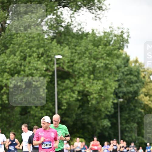 29.06.2025 - hella hamburg halbmarathon Dr. Thomas Lammeyer http://msf.ph/oto/8415197 29.06.2025 10:45:13 Kennedybrücke 1018, 1075, 1323, 2042, 2299, 3293, 3306, 3432, 4612, 4906, 5059, 5753, 6076, 6098, 6163, 6806, 7108, 7293, 7585, 7956, 8378, 8429, 8430, 8878, 9237, 9946, 9962, 10166, 10920, 10940, 11053, 11176 meine-sportfotos.de