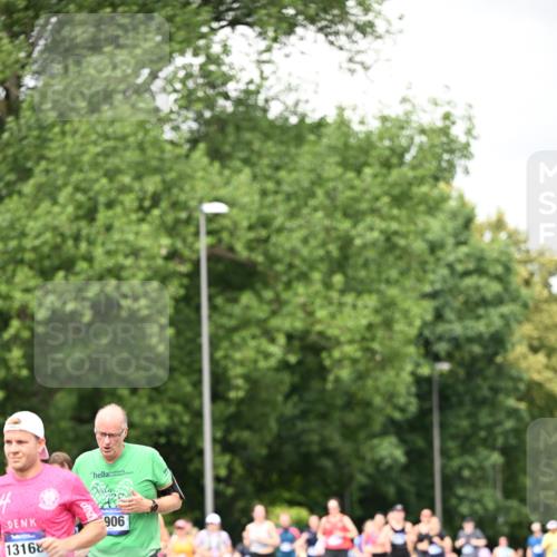 29.06.2025 - hella hamburg halbmarathon Dr. Thomas Lammeyer http://msf.ph/oto/8415239 29.06.2025 10:45:14 Kennedybrücke 1018, 1075, 1323, 2042, 2299, 3293, 3306, 3432, 4044, 4612, 4906, 5059, 5753, 6076, 6098, 6163, 6806, 7108, 7293, 7585, 7829, 7956, 8378, 8429, 8430, 8878, 9237, 9946, 9962, 10166, 10269, 10920, 10940, 11053, 11176 meine-sportfotos.de