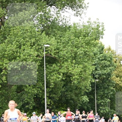 29.06.2025 - hella hamburg halbmarathon Dr. Thomas Lammeyer http://msf.ph/oto/8415284 29.06.2025 10:45:16 Kennedybrücke 1018, 1075, 1323, 2042, 2299, 3293, 3306, 4044, 4906, 5753, 6076, 6098, 6163, 6806, 7108, 7293, 7585, 7829, 7956, 8378, 8429, 8430, 8878, 9237, 9946, 9962, 10269, 10644, 10920, 10940, 11053, 11176 meine-sportfotos.de