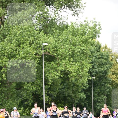 29.06.2025 - hella hamburg halbmarathon Dr. Thomas Lammeyer http://msf.ph/oto/8415366 29.06.2025 10:45:19 Kennedybrücke 1018, 1075, 1323, 1731, 3306, 4044, 4638, 4906, 5753, 6076, 6088, 6098, 6163, 6806, 7293, 7585, 7829, 7956, 8378, 8429, 8430, 8878, 9237, 9962, 10269, 10644, 10920, 10940, 11053, 11176 meine-sportfotos.de