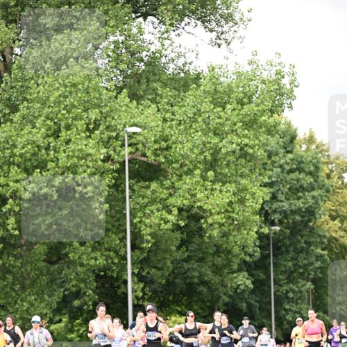 29.06.2025 - hella hamburg halbmarathon Dr. Thomas Lammeyer http://msf.ph/oto/8415378 29.06.2025 10:45:19 Kennedybrücke 1018, 1075, 1323, 1731, 3306, 4044, 4638, 4906, 5753, 6076, 6088, 6098, 6163, 6806, 7293, 7585, 7829, 7956, 8378, 8429, 8430, 8878, 9237, 9962, 10269, 10644, 10920, 10940, 11053, 11176 meine-sportfotos.de