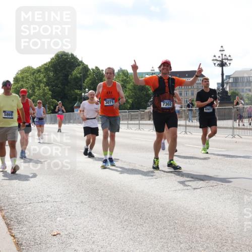 29.06.2025 - hella hamburg halbmarathon Lena Gebhardt http://msf.ph/oto/8415774 29.06.2025 10:05:07 Lombardsbrücke 16579, 5869, 3071, 7302, 6907, 1126, 1316, 1347, 1559, 1863, 2288, 2424, 2463, 2628, 2698, 3071, 3413, 3578, 4220, 4293, 4394, 4538, 4951, 5869, 6059, 6311, 6907, 6908, 7302, 7826, 8049, 8089, 8999, 9007, 9019, 9075, 9165, 9559, 9680, 10100, 10694, 10709, 10834, 11088, 11551, 11595, 12125, 12557, 13221, 13242, 13327, 13533, 13717, 14203, 15532, 16092, 16134, 16357, 16478, 16579, 16847, 16995, 17112, 17707, 17814, 17818, 18189, 18616, 18617, 19034 meine-sportfotos.de