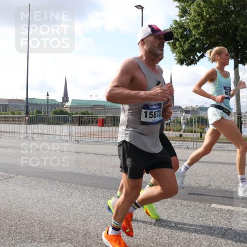 29.06.2025 - hella hamburg halbmarathon Lena Gebhardt http://msf.ph/oto/8416205 29.06.2025 09:50:58 Lombardsbrücke 15873, 1209, 1256, 1358, 1441, 1677, 1697, 1700, 1882, 1962, 2546, 2579, 2675, 2719, 3056, 3626, 3947, 4205, 4229, 4380, 4854, 4888, 4889, 4893, 5026, 5087, 5275, 5387, 5472, 5506, 5508, 5745, 5752, 5916, 6080, 6429, 6529, 6593, 6639, 6686, 6687, 6721, 6901, 7026, 7110, 7116, 7284, 7635, 8091, 8122, 8319, 8574, 8958, 8966, 9262, 9313, 9371, 9380, 9755, 9833, 10064, 10193, 10415, 10469, 10783, 10922, 11281, 11284, 11305, 11907, 12153 meine-sportfotos.de