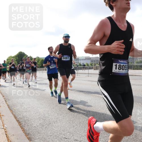 29.06.2025 - hella hamburg halbmarathon Lena Gebhardt http://msf.ph/oto/8416412 29.06.2025 09:51:00 Lombardsbrücke 7116, 13268, 7635, 5087, 18055, 1209, 1256, 1358, 1441, 1677, 1697, 1700, 1962, 2546, 2579, 3056, 3626, 3700, 3947, 4205, 4229, 4380, 4854, 4888, 4889, 4893, 5026, 5087, 5275, 5387, 5472, 5506, 5508, 5752, 5916, 6080, 6429, 6593, 6639, 6686, 6687, 6721, 6901, 7026, 7110, 7116, 7284, 7635, 7693, 8091, 8122, 8319, 8574, 8958, 8966, 9262, 9313, 9371, 9380, 9755, 9833, 10064, 10193, 10415, 10469, 10783, 10922, 11281, 11284, 11305, 11907, 12153 meine-sportfotos.de