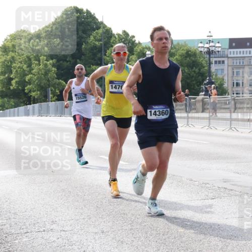 29.06.2025 - hella hamburg halbmarathon Lena Gebhardt http://msf.ph/oto/8416784 29.06.2025 09:40:47 Lombardsbrücke 15526, 1476, 14360, 34, 54, 5253, 6530, 6816, 9151, 9447, 9475, 11210, 11829, 12373, 12678, 14302, 14360, 14766, 15526, 16068, 16245, 16988, 17771, 18930 meine-sportfotos.de