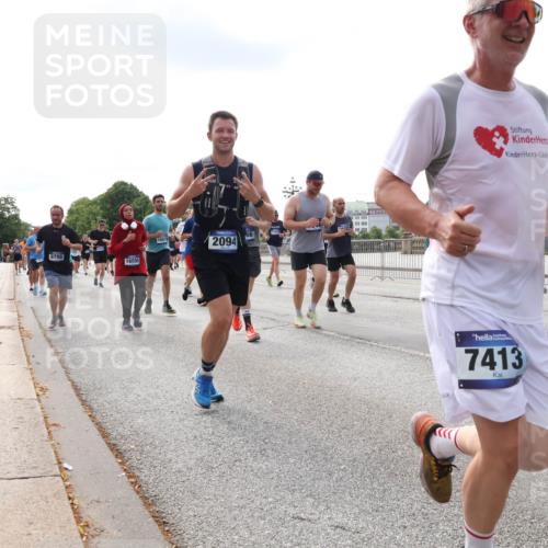 29.06.2025 - hella hamburg halbmarathon Lena Gebhardt http://msf.ph/oto/8416852 29.06.2025 10:17:51 Lombardsbrücke 9798, 16555, 1657, 2094, 7413, 1015, 1159, 1160, 1204, 1268, 1274, 1325, 1458, 1622, 1641, 1749, 1795, 1982, 2094, 2147, 2259, 2305, 2548, 2860, 2931, 3138, 3292, 3802, 3803, 3977, 4194, 4218, 4852, 5002, 5004, 5290, 5611, 5733, 6254, 6270, 6336, 6352, 6520, 6786, 7011, 7094, 7258, 7291, 7410, 7413, 7566, 7641, 7649, 7838, 7844, 7882, 7883, 8128, 8144, 8210, 8248, 8309, 8351, 8607, 8799, 8895, 9400, 9539, 9717, 9734, 9798, 9848, 9964, 10174, 10332, 10509 meine-sportfotos.de