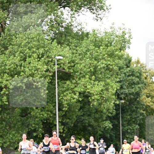 29.06.2025 - hella hamburg halbmarathon Dr. Thomas Lammeyer http://msf.ph/oto/8417703 29.06.2025 10:45:21 Kennedybrücke 1075, 1323, 1731, 3306, 4044, 4638, 4906, 5549, 5753, 6088, 6098, 6806, 7293, 7585, 7829, 7956, 8429, 8430, 8878, 9237, 9962, 10269, 10644, 10920, 10940, 11053, 11176 meine-sportfotos.de