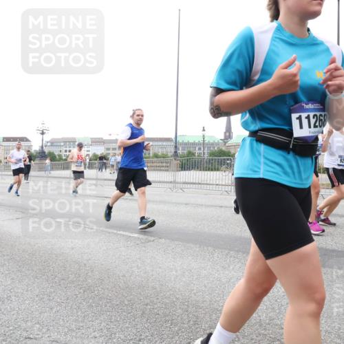 29.06.2025 - hella hamburg halbmarathon Lena Gebhardt http://msf.ph/oto/8417776 29.06.2025 10:52:02 Lombardsbrücke 4, 10673, 1418, 11268, 9220, 1418, 1978, 2593, 3038, 3240, 3991, 4087, 4273, 4436, 4598, 4606, 4748, 4815, 5062, 5262, 5291, 5534, 5716, 5717, 6007, 6386, 6403, 6404, 6406, 6456, 6604, 6885, 6947, 6985, 7682, 7690, 7691, 8125, 8194, 8196, 8250, 8251, 8399, 8621, 9220, 9340, 9368, 9460, 9462, 9590, 9594, 9673, 9730, 10296, 10342, 10521, 10533, 10634, 10673, 10693, 10830, 10884, 11101, 11126, 11127, 11375, 11736, 11875, 11899, 11974, 12065, 12558 meine-sportfotos.de