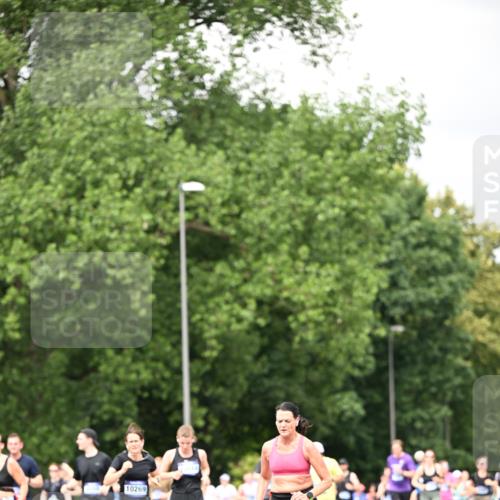 29.06.2025 - hella hamburg halbmarathon Dr. Thomas Lammeyer http://msf.ph/oto/8417850 29.06.2025 10:45:25 Kennedybrücke 1075, 1323, 1731, 4044, 4638, 4906, 5549, 6088, 6098, 6806, 7293, 7585, 7661, 7829, 7956, 8429, 8430, 8878, 9962, 10269, 10407, 10644, 11176 meine-sportfotos.de