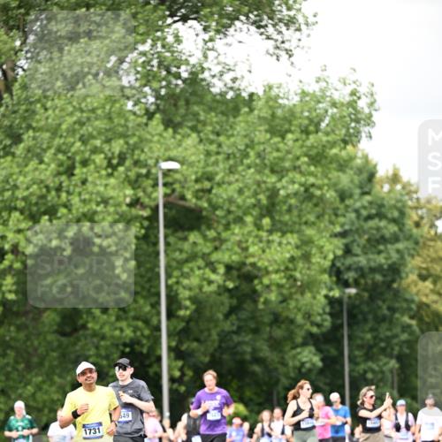 29.06.2025 - hella hamburg halbmarathon Dr. Thomas Lammeyer http://msf.ph/oto/8418037 29.06.2025 10:45:31 Kennedybrücke 1731, 3344, 4044, 4412, 4638, 5549, 6088, 7293, 7585, 7661, 7829, 8429, 8430, 8769, 8878, 9962, 10269, 10407, 10644, 11166 meine-sportfotos.de