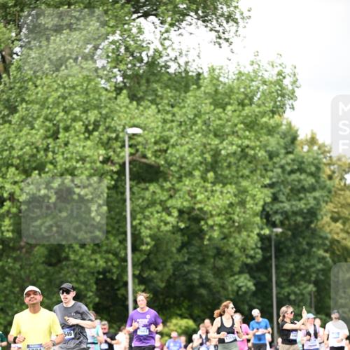 29.06.2025 - hella hamburg halbmarathon Dr. Thomas Lammeyer http://msf.ph/oto/8418062 29.06.2025 10:45:32 Kennedybrücke 1731, 2805, 3344, 4044, 4412, 4638, 5549, 6088, 7293, 7585, 7661, 7829, 8769, 8878, 9962, 10269, 10407, 10644, 11166, 11209 meine-sportfotos.de