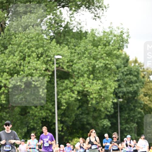 29.06.2025 - hella hamburg halbmarathon Dr. Thomas Lammeyer http://msf.ph/oto/8418100 29.06.2025 10:45:33 Kennedybrücke 1731, 2805, 3344, 4044, 4412, 4638, 5549, 5928, 6088, 7293, 7585, 7661, 7829, 8769, 8878, 10269, 10407, 10644, 11166, 11209 meine-sportfotos.de