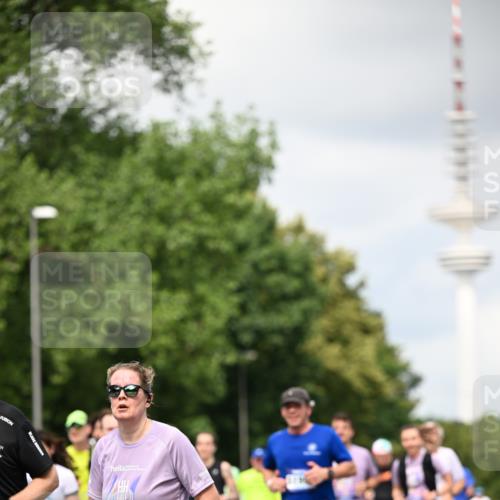 29.06.2025 - hella hamburg halbmarathon Dr. Thomas Lammeyer http://msf.ph/oto/8418789 29.06.2025 10:46:02 Kennedybrücke 1314, 1317, 1536, 2229, 2762, 2763, 2805, 3532, 3533, 3694, 4774, 5086, 5688, 5928, 5942, 6066, 6719, 6726, 6793, 6846, 6894, 7821, 8293, 8300, 8301, 8443, 8586, 9009, 9370, 10027, 10483, 11024, 11097, 11207, 11209, 11255, 11371, 11437, 11438 meine-sportfotos.de