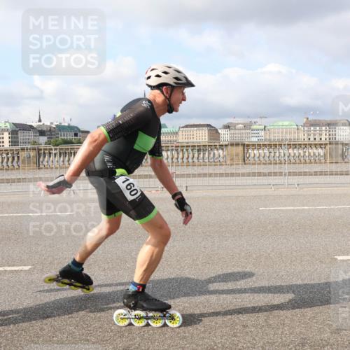 29.06.2025 - hella hamburg halbmarathon Lena Gebhardt http://msf.ph/oto/8419117 29.06.2025 08:57:29 Lombardsbrücke 160 meine-sportfotos.de