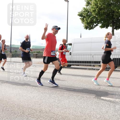 29.06.2025 - hella hamburg halbmarathon Lena Gebhardt http://msf.ph/oto/8419217 29.06.2025 10:18:11 Lombardsbrücke 7838, 1268, 1982, 1194, 155, 1159, 1160, 1268, 1325, 1554, 1622, 1641, 1749, 1982, 2087, 2094, 2147, 2335, 2634, 2931, 3125, 3138, 3292, 3321, 3482, 3977, 4123, 4710, 4738, 4804, 5004, 5290, 5611, 5733, 5909, 6270, 6332, 7094, 7160, 7641, 7649, 7838, 7882, 7883, 8067, 8128, 8248, 8607, 8799, 9222, 9400, 9539, 9717, 9734, 9798, 9834, 9844, 9964, 10174, 10332, 10509, 10659, 10687, 10908, 12498, 13341 meine-sportfotos.de