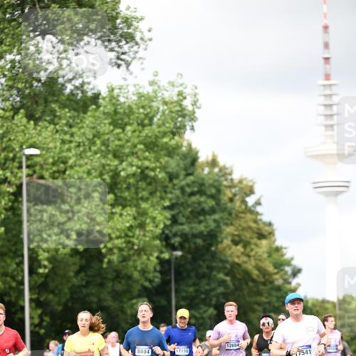 29.06.2025 - hella hamburg halbmarathon Dr. Thomas Lammeyer http://msf.ph/oto/8419380 29.06.2025 10:46:22 Kennedybrücke 1039, 1317, 1648, 1712, 2762, 2763, 2974, 3459, 3532, 3533, 4329, 4541, 4885, 5432, 5671, 5942, 6066, 6137, 6153, 6320, 6450, 6719, 6726, 6793, 7968, 8004, 8162, 8163, 8443, 8586, 8712, 9588, 10181, 10483, 10872, 11011, 11017, 11024, 11097, 11098, 11207, 11255 meine-sportfotos.de