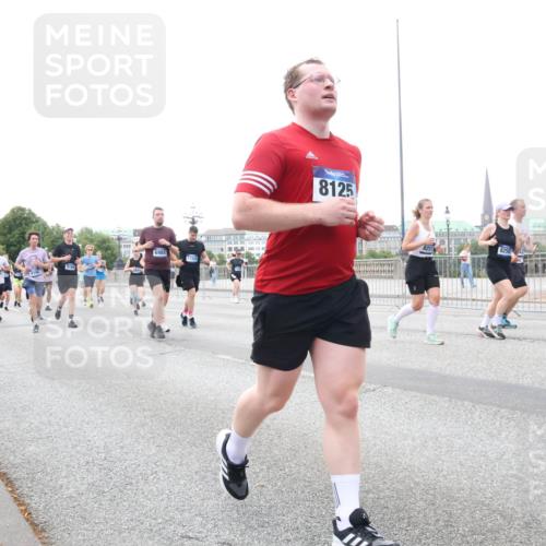 29.06.2025 - hella hamburg halbmarathon Lena Gebhardt http://msf.ph/oto/8419552 29.06.2025 10:52:17 Lombardsbrücke 8194, 6985, 17326, 8125, 8250, 1418, 1978, 2420, 2528, 3038, 3645, 4087, 4273, 4436, 4598, 4606, 4815, 5062, 5262, 5360, 6386, 6403, 6404, 6406, 6456, 6604, 6671, 6985, 7682, 7690, 7691, 7735, 7812, 8194, 8196, 8250, 8251, 8621, 9068, 9070, 9103, 9220, 9368, 9460, 9590, 9594, 9673, 9730, 9731, 10080, 10296, 10342, 10392, 10533, 10634, 10673, 10884, 10928, 11084, 11101, 11126, 11127, 11297, 11375, 11736, 11899, 11974, 12546, 12558 meine-sportfotos.de