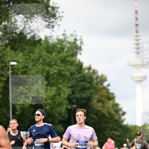 29.06.2025 - hella hamburg halbmarathon Dr. Thomas Lammeyer http://msf.ph/oto/8419586 29.06.2025 10:46:29 Kennedybrücke 1039, 1648, 1712, 2762, 2974, 3276, 3326, 3459, 3568, 4329, 4385, 4541, 4735, 4736, 4885, 5432, 5671, 5942, 6137, 6153, 6320, 6450, 6726, 7022, 7023, 7968, 8004, 8162, 8163, 8712, 9588, 10181, 10872, 11011, 11017, 11098 meine-sportfotos.de