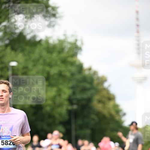 29.06.2025 - hella hamburg halbmarathon Dr. Thomas Lammeyer http://msf.ph/oto/8419637 29.06.2025 10:46:31 Kennedybrücke 1039, 1648, 1712, 2069, 2974, 3276, 3326, 3459, 3568, 4329, 4385, 4541, 4735, 4736, 4885, 5432, 5671, 5942, 6137, 6153, 6320, 6450, 6726, 7022, 7023, 7968, 8004, 8014, 8162, 8163, 8712, 9588, 10181, 10532, 10872, 11011, 11017, 11098 meine-sportfotos.de